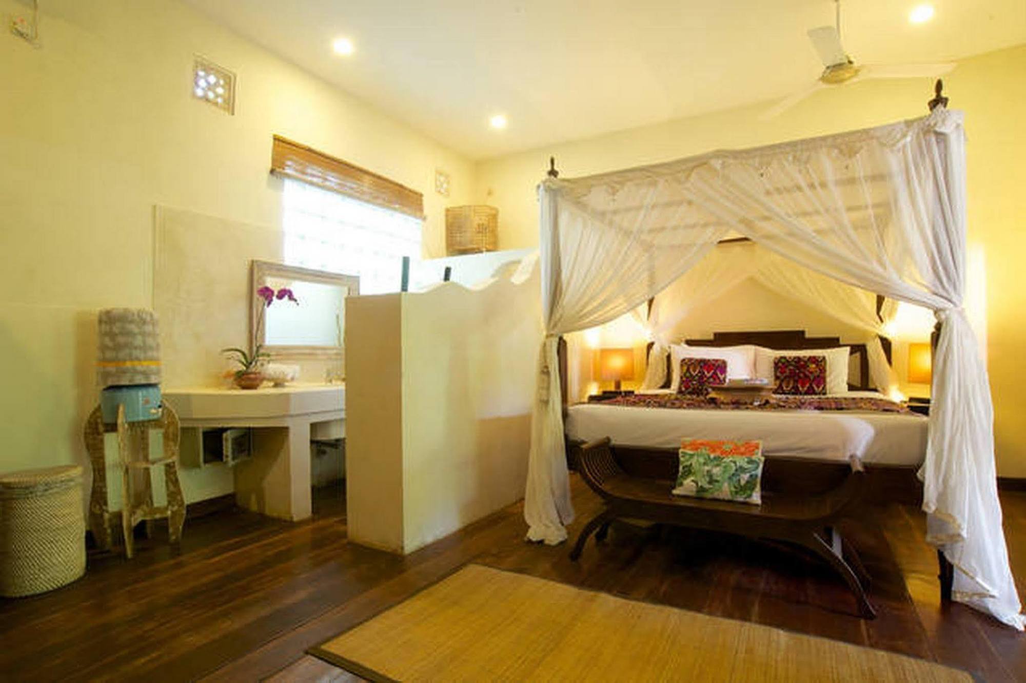 วิลลา การิสซา บูทิก โฮเต็ล Hotel เซมินยัค ภายนอก รูปภาพ