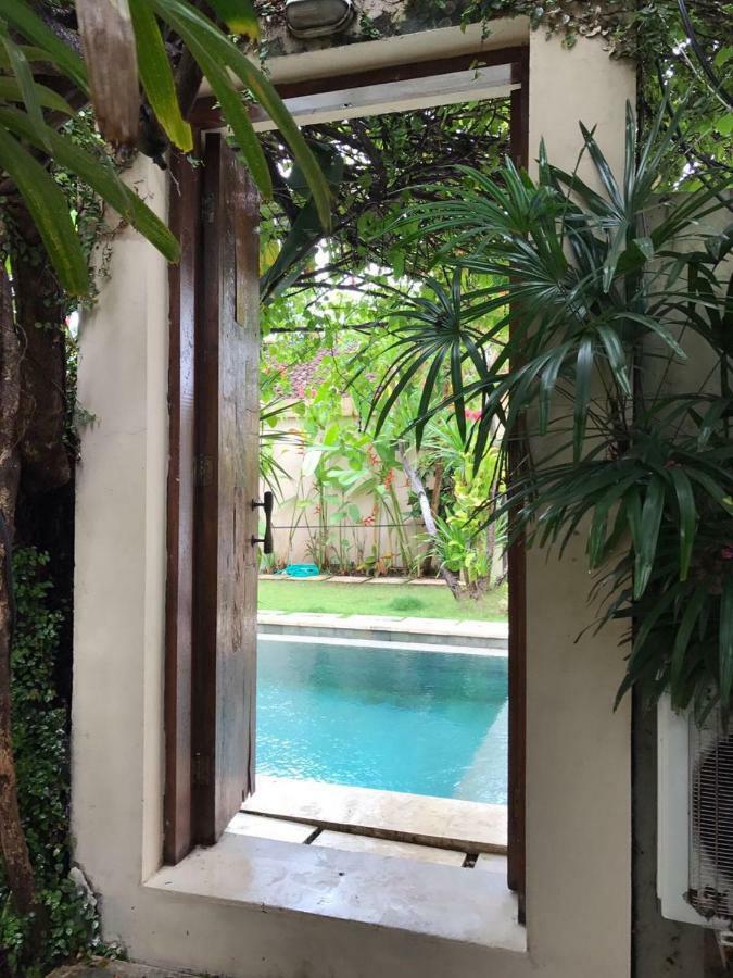วิลลา การิสซา บูทิก โฮเต็ล Hotel เซมินยัค ภายนอก รูปภาพ